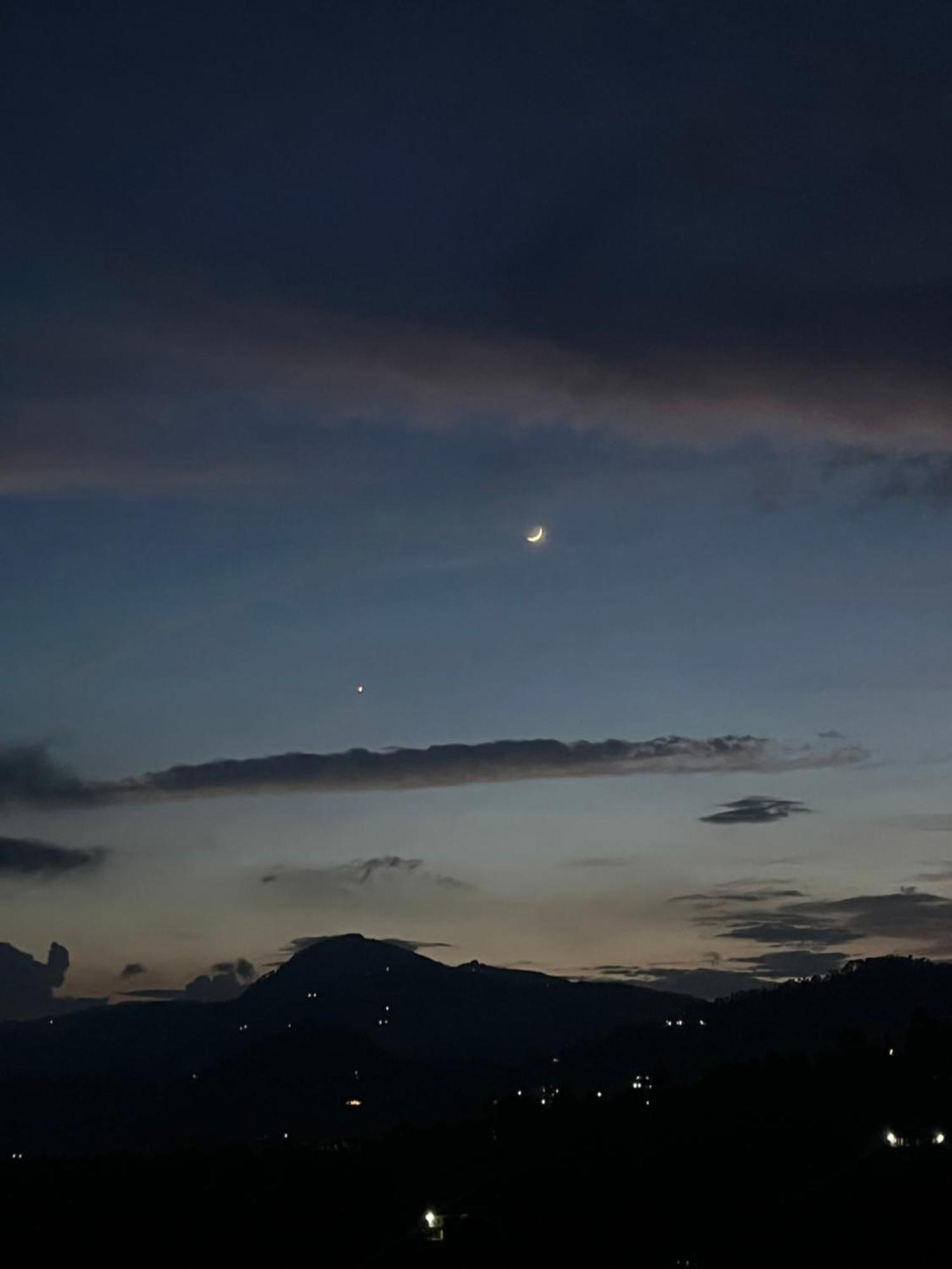 Nazaara -Thhpsociety - Mukteshwar - Witness The View From Your Bed Exterior foto